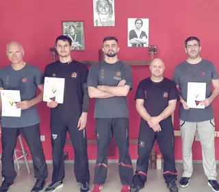 Защитени високи степени.